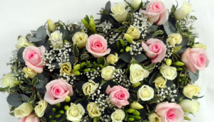 funeral-flowers-sympathy-flowers-rubgy-0