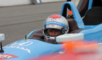 Mario Andretti awaits his next rider for the Indy Racing Experience (Sarah Stierch, CC BY 4.0)