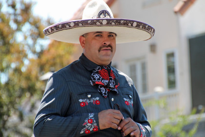 Mexican cowboys take to the streets (Sarah Stierch, CC BY 4.0)