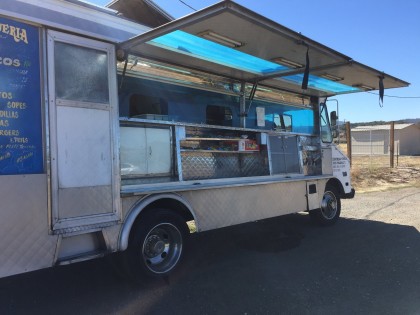 The beloved taco truck is back in Kenwood (Photo: Marcy Smothers)