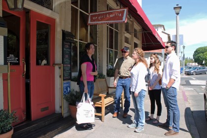 Sonoma Food & Wine Tour is great for locals and visitors alike (Sarah Stierch, CC BY 4.0)