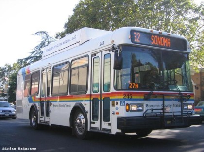 Sonoma_County_Transit_245-a